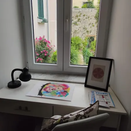 Апартаменти Tinelinn - Walls Задар