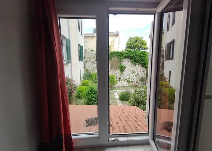 Tinelinn - Walls Apartment *